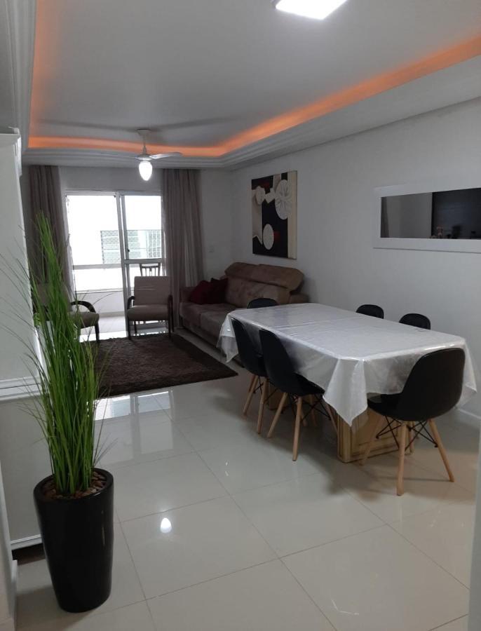 Meia - Com Sacada Ampla E Churrasqueira, Proximo A E A Avenida Principal. Apartment *